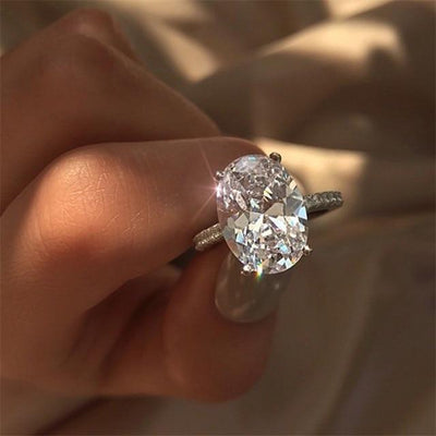 KISS WIFE Classic Engagement Ring